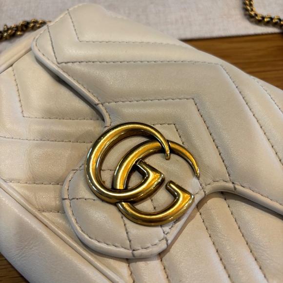Gucci GG Marmont Super Mini Bag - White | Pre-loved/Used - Picture 4 of 9